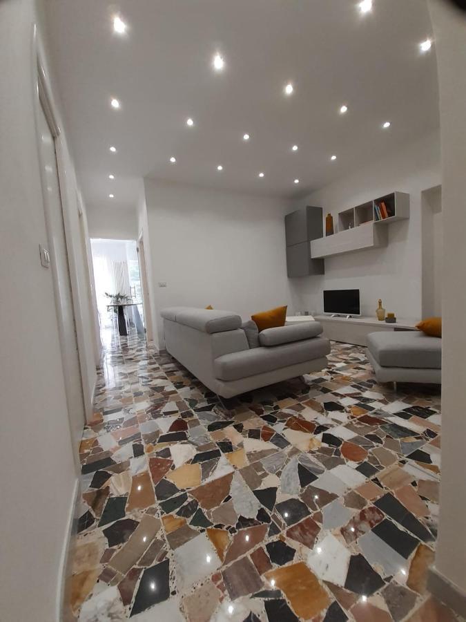 L'Ortensia Appartement Pigna Buitenkant foto